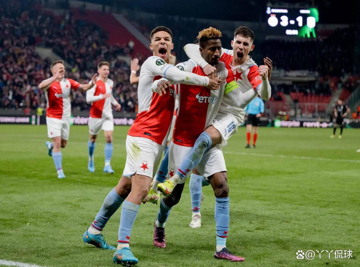 热刺主场惨败,球队面临重要转折点是什么